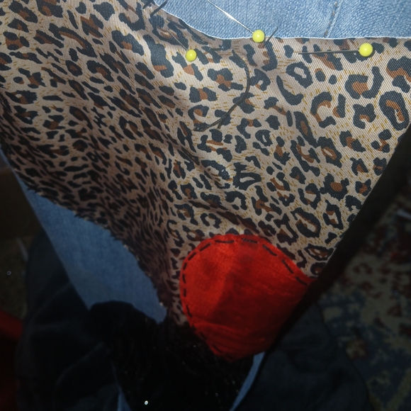 Torrid 20R Women's Flare Jeans with Heart and Leopard Patches - Picture 5 of 9